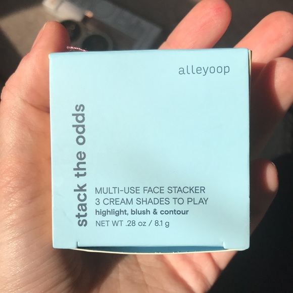 ✨🆕BNIB!AlleyOop Stack The Odds 3-in-1 Face Makeup in shade “Sassy Pants”!💋🎨✨ - Picture 3 of 16
